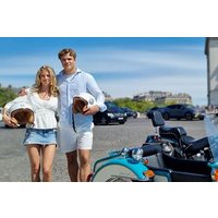 Private 2h00 tour in Paris, Harley Davidson sidecar.