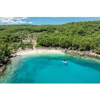 Makarska Brač Island Speedboat Tour with Swim Stop