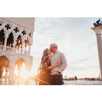 Romantic Venice: photo shoot with local photographer