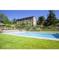 7-Day Exclusive Escape to Cortona Italy