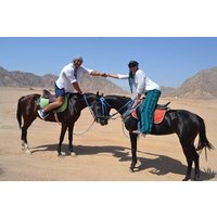 Hurghada - 2 Hour Sunrise Horse Ride Beach & Desert with Transfer