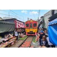 Private Tour Damnoen Saduak Floating & Railway Market, River Kwai