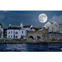 Galway After Dark Tour: Ghosts, Legends, and the Blood Red Ale