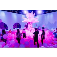 Bubble Planet Immersive Interactive Experience in Washington DC