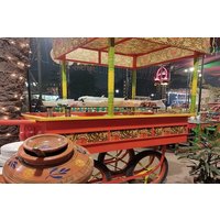 Lahore's Complete Night Food Tour: Local Culinary Experience
