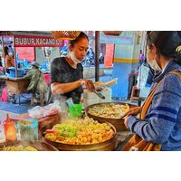 Bali: Night Market & Local Warung Food Tour with 15+ Tastings