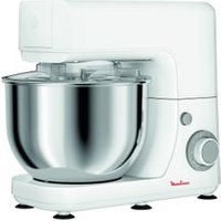Robot pâtissier MOULINEX QA150110 Masterchef EssentialRobot multifonction avec mouvement planétaireCe robot pâtissier MOULINEX QA150110 Masterchef Essential permet de réaliser de nombreuses recettes. Pâte à pain, pizza et brioche, blancs en neige, chantilly et sauce, tout est possible grâce aux accessoires fournis : fouet, batteur et pétrin. Ce robot pâtissier possède un bol de 4,8 L, une grande capacité qui permet, par exemple, de préparer de la pâte pour cinq pizzas. Le mouvement planétaire de l'appareil rassemble les ingrédients au centre du bol et donne des préparations parfaitement lisses et homogènes. Ce robotpossède six vitesses et une fonction Pulse, pour s'adapter à vos recettes. Le bol peut être placé dans le lave-vaisselle.Robot pâtissier contemporain et sobreVous allez aimer la forme contemporaine et les couleurs sobres de ce robot pâtissier blanc. Son grand bol en acier inoxydable est robuste et apporte une touche professionnelle au design. Le corps de l'appareil, en plastique, est d'un blanc éclatant avec des détails gris. Le couvercle anti-projections préserve la propreté de votre plan de travail.
