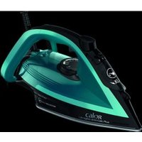 Fer à repasser CALOR FV6832C0Semelle anti-adhésive pour une glisse parfaite. Pointe précision pour un repassage pratique. Une fonction pressing très puissante de 260 g/min. Fer à repasser: Fonction pressing:Oui . Puissance en watts (PEM):2800 .