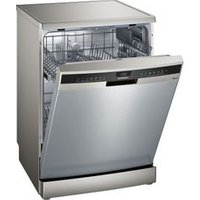 Lave-vaisselle pose libre SIEMENS SN23II08TE 12 couverts InoxDe nombreuses fonctionnalitésLe lave-vaisselle en pose libre 12 couverts SN23II08TE SIEMENS se dote de toutes les fonctionnalités indispensables. Il propose 6 programmes, délicat compris, et 4 températures. L'affichage du temps restant est très pratique, tout comme le départ différé et la possibilité de contrôler le lave-vaisselle à distance. Les tiroirs et paniers modulables plairont aux plus soucieux de l'organisation. Avec son moteur à induction iQdrive, ce modèle se fait par ailleurs silencieux. Ce lave-vaisselle en pose libre de longueur 60 cm, de hauteur 84,5 cm et de profondeur 60 cm s'installe facilement. Il s'entretient également avec aisance grâce à son triple filtre auto-nettoyant.Un design simple et moderneCe lave-vaisselle inox s'intègre à toutes les cuisines grâce à son coloris tendance ! Il s'alliera parfaitement à un électroménager de la même teinte ou de couleur vive, comme le rouge ou le jaune. Un appareil au design discret et dans l'air du temps, à adopter sans tarder.