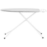 Table à repasser AYA TAR106DNFonctionnelle et résistanteCette table à repasser AYA vous séduira avant tout par sa fonctionnalité. Entièrement repliable, elle n'occupe qu'un minimum d'espace, dans un placard ou derrière un meuble, lorsque vous ne l'utilisez pas. Dépliée, la hauteur de cette table à repasser 110 x 33 x 89 cm va jusqu'à 89 cm, ce qui lui permet de s'adapter aisément à votre taille. Cette table à repasser imprimée est également facile à entretenir, grâce à sa housse en 100 % coton. Vous n'avez qu'à la laver en machine aussi souvent que nécessaire pour disposer d'un support de repassage toujours impeccable.Une allure scandinaveAvec sa housse imprimée de motifs géométriques gris et blancs, cette table à repasser affiche un design scandinave tout à fait dans l'air du temps. Rien de tel que ses coloris clairs et apaisants pour vous transmettre un sentiment de sérénité chaque fois que vous vous attaquez à votre pile de repassage !