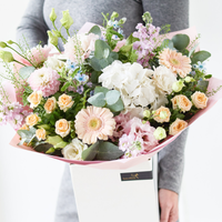 Lavish Pastel Bouquet | Hand-Crafted Artisan Florist Arrangement | Fresh Pastel Flowers | Eco-Friendly Packaging | 7 Day Freshness Guaranteed