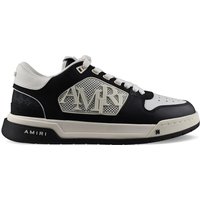 Classic Low Sneaker