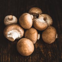 Organic chestnut mushrooms (200g)