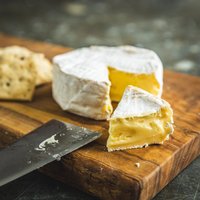 Boy Laity camembert