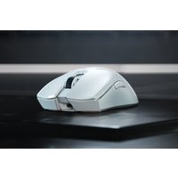 Razer Viper V2 Pro mouse Gaming Right-hand RF Wireless + USB Type-C Op