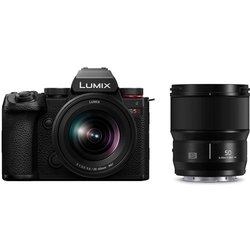 Panasonic Lumix S5II + S 20-60MM F3.5-5.6 + 50Mm F1.8 Milc 24.2 Mp Cmo