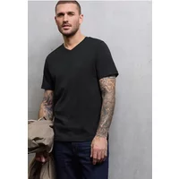 Basic V-Neck T-Shirt