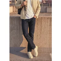Straight Leg Jeans im Regular Fit