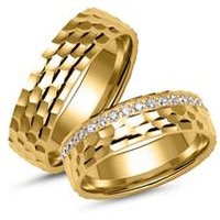 🦚 Trauringe aus Gold mit 36 Diamanten 🦚 Trauringe aus Gold mit 36 Diamanten