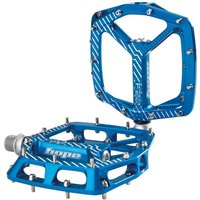Tweeks Cycles Hope F22 Flat Pedals - Blue | Clearance section. 365 day returns, 0% finance & FREE delivery over £50