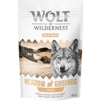 Ekonomipack: 3 x 180 g Wolf of Wilderness - Wild Bites Snacks - NY: MINI Meadow Grounds - Rabbit & Chicken (små tärningar)