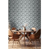 Chunky Flower Matt Wallpaper Pale