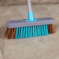 Lifestyle 12" Bassine & Synthetic Wooden Broom