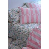 Martex Pink Waverly Tile Duvet Cover Set | Size: King