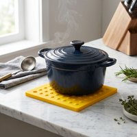 Silicone Trivet Heat Resistant Hot Pad Silicone Mat Protecting Countertop Stick Resistant Trivet