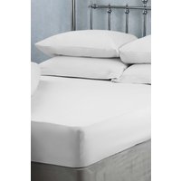 Belledorm Easy Care 200 Thread Count Cotton Polyester Percale 46cm Fitted Sheet in White | Size: King
