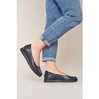 Moshulu Women's 'Jin' Leather Flat Slip On Shoes in Indigo | Size: 5