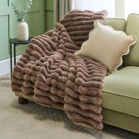 Jumbo Faux Fur Fleece Throw Ribbed Fluffy Blanket Light cm x 150 cm