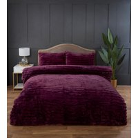 Rapport Home Chunky Ribbed Fur Polyester Soft & Cozy Duvet Cover Set With Pillowcase in Burgundy | Size: King