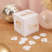 Giant & Gold Dice Hen Party Game