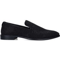 Sting Shoes