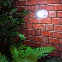 Battery Powered PIR Motion Sensor LED Security Light 85 Lumen Outdoor Garden Wall Mounted Lighting H9 x W9 x D9cm