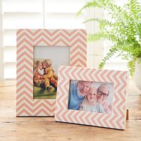 Advika Chevron Patterned Photo Frame
