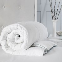 Snug City 10.5 Tog Luxury Microfibre Duvet Feels Like Down Filling Premium Soft Touch in White | Size: Super King