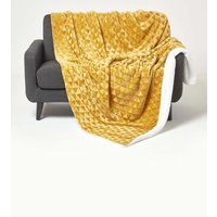 Geometric Triangle Velvet Throw cm x 160 cm
