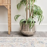 Melody Maison Large Round Silver Patterned Planter 32cm X 27.5cm in Metallic Silver | Size: 32 cm X 27.5 cm