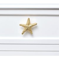 Melody Maison Gold Starfish Drawer Knob in Metallic Gold