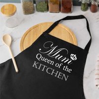 60 SECOND MAKEOVER Women's Mum Queen Of The Kitchen Black Apron