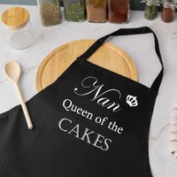 60 SECOND MAKEOVER Women's Nan Queen Of The Cakes Black Apron