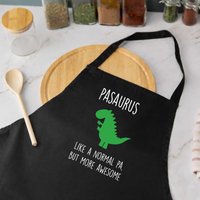 60 SECOND MAKEOVER Men's Pa Dinosaur Apron in Black
