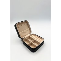 SVNX Women's Travel Jewellery Box in Pink in Black