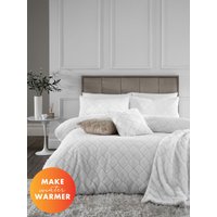 Catherine Lansfield 'Cosy Diamond' Soft & Warm Faux Fur Fleece Duvet Cover Set in White | Size: Double