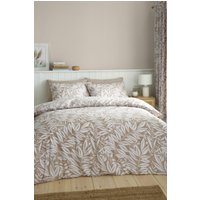 Catherine Lansfield 'Sorrel Leaf' Reversible Duvet Cover Set in Natural | Size: Single