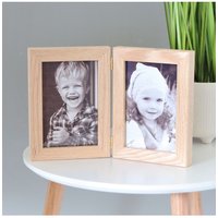 MijMoj Design Solid Oak Hinged Double Photo Frame 6" x 4" - Folding Wooden Picture Frame in Light Oak