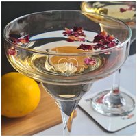 Afewhometruths 30th Birthday Engraved Cocktail Glass with coasters in Clear