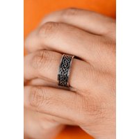 The Colourful Aura Men's 8mm Celtic knot Stainless Steel Braided Unisex Wedding Band Ring in Black | Size: 8
